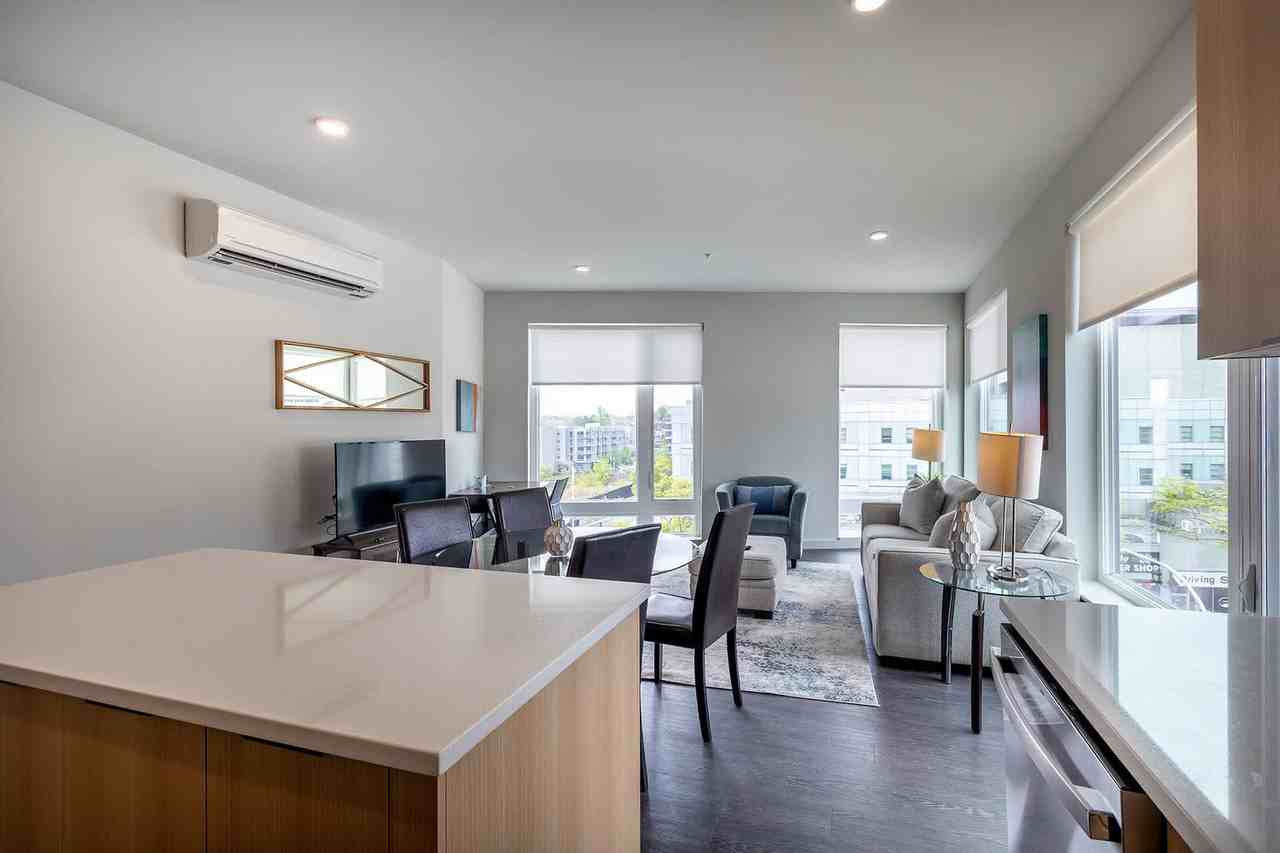 51 South Broadway - Photo 3 of 17