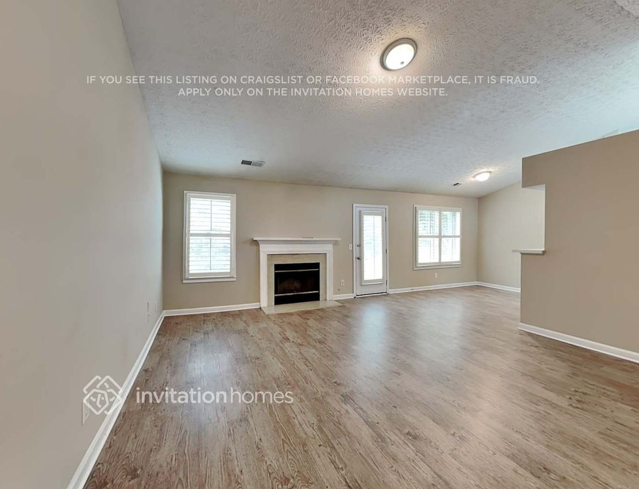 213 Highpoint Xing - Photo 4 of 16
