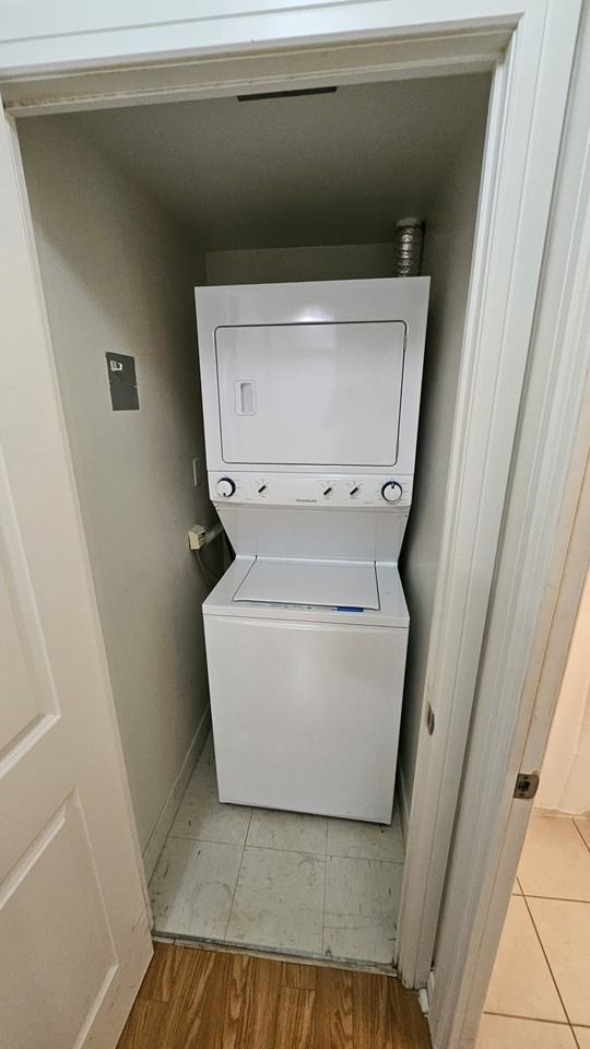 35 Bales Avenue #501 - Photo 6 of 9