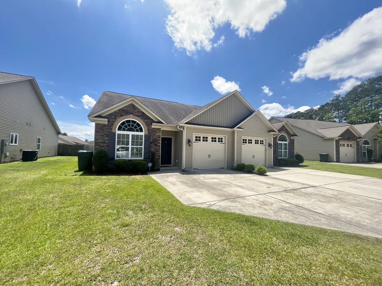 3913 Nantucket Road - Photo 2 of 27