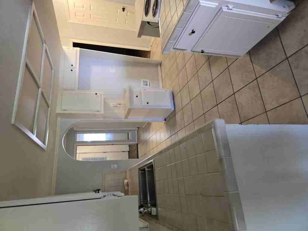 11907 N Mustang Rd - Photo 6 of 18