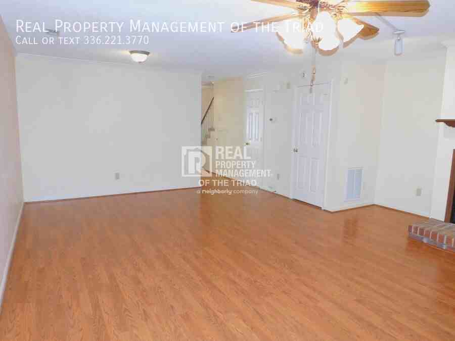 1119 Yellowbell Pl - Photo 2 of 20