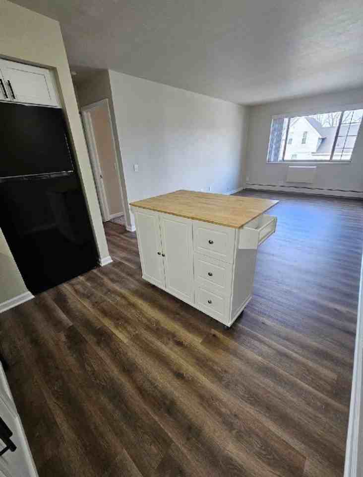 Heritage House Apartments - Photo 6 of 12