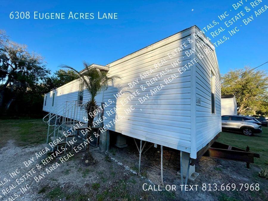 6308 Eugene Acres Ln - Photo 2 of 15