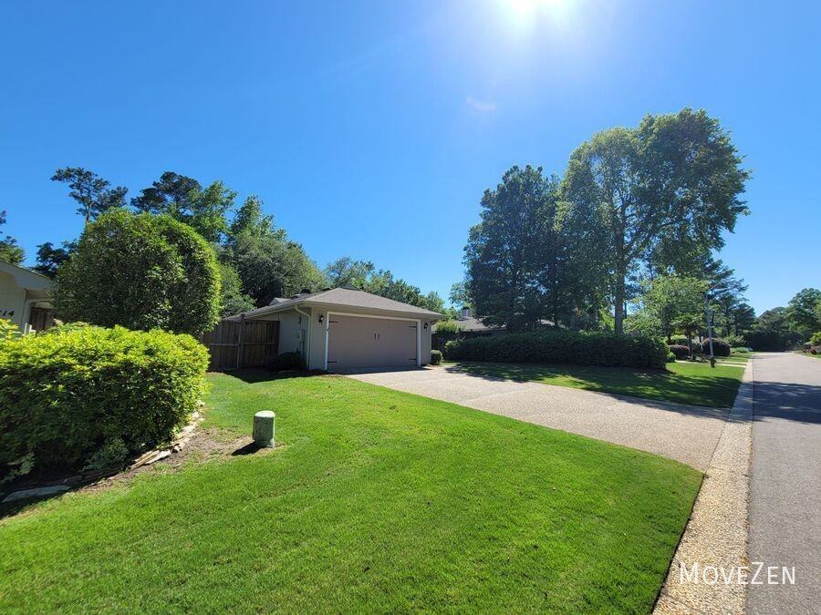 7112 Key Point Dr - Photo 3 of 33