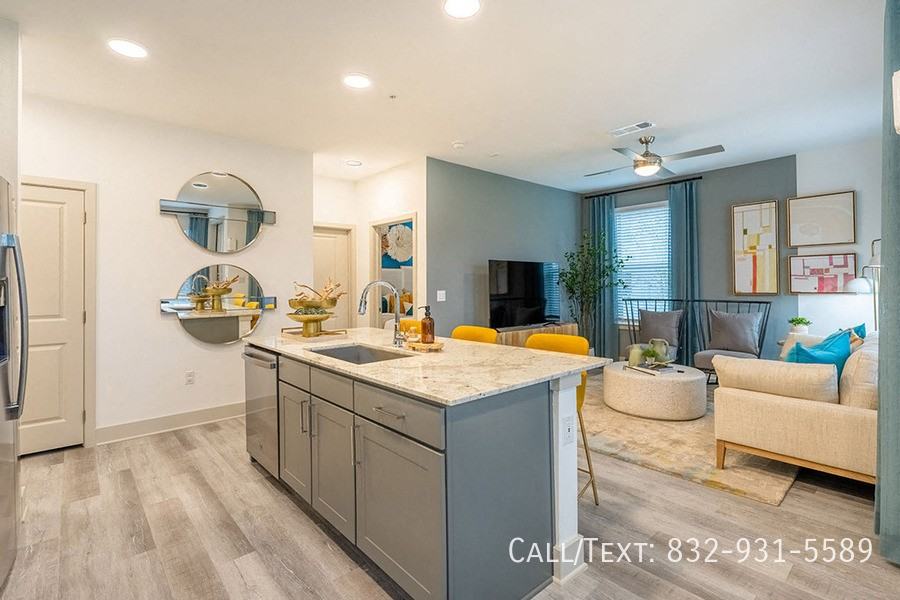 Gladstell Rd #AST2 - Photo 3 of 15