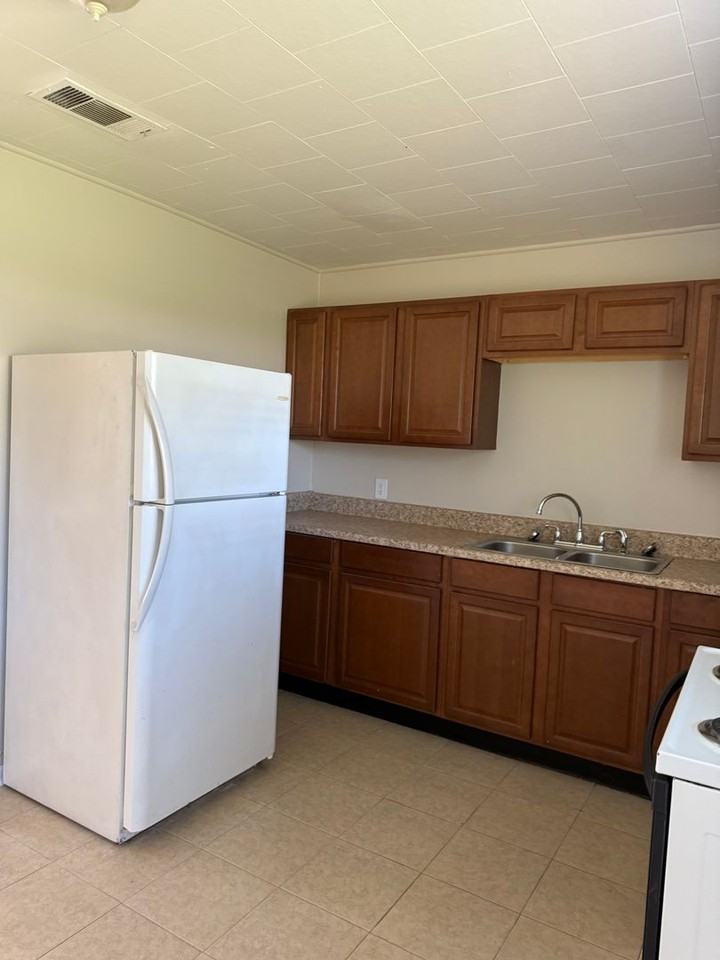 122 Laurel Oak St - Photo 5 of 11