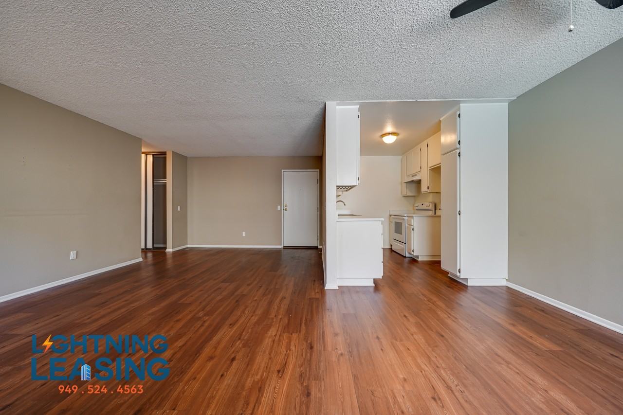 10250 Commerce Ave #120D - Photo 5 of 32