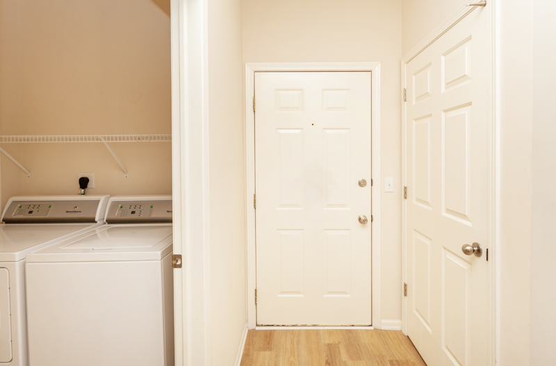 1340 Se Florence Dr #31 - Photo 4 of 25