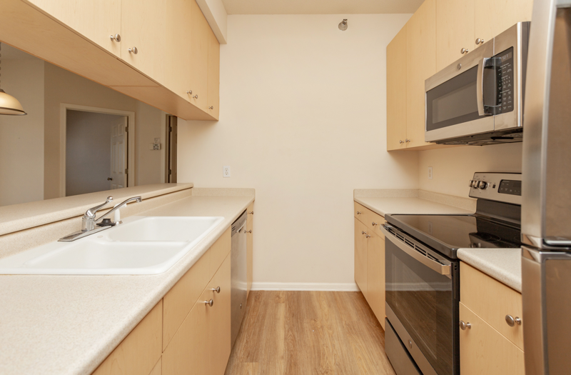 1340 Se Florence Dr #31 - Photo 6 of 25