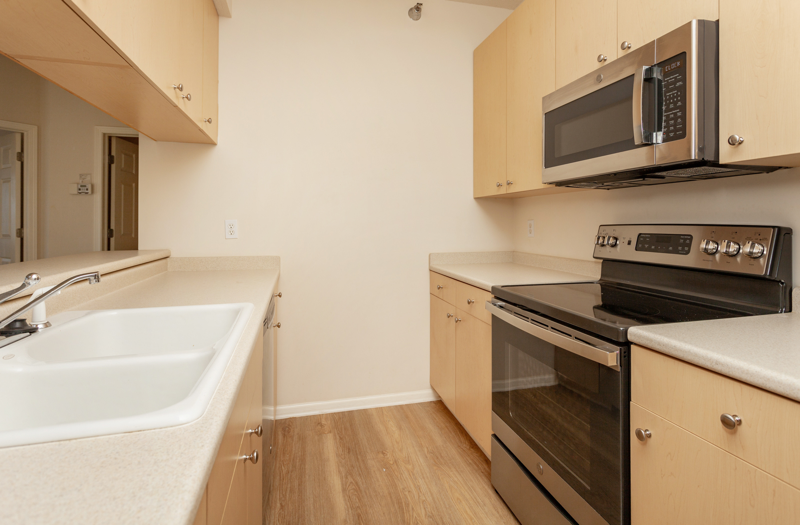 1340 Se Florence Dr #31 - Photo 7 of 25