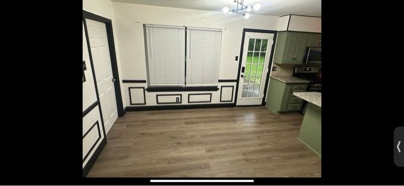 7701 Janetta Dr - Photo 3 of 16