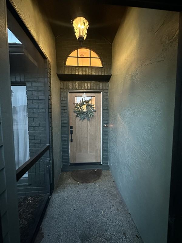 1041 Sawyers Ct - Photo 6 of 50