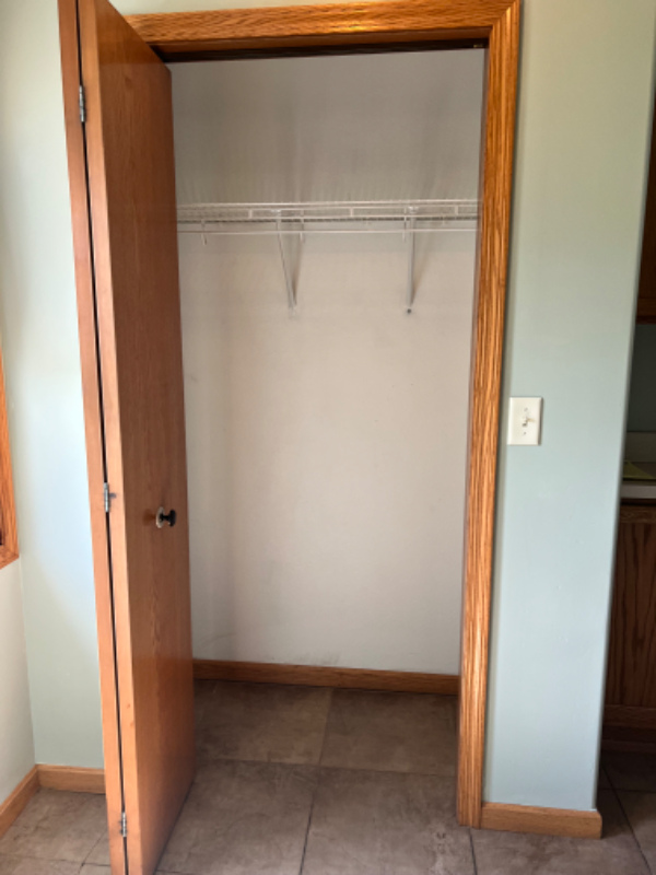 262 Meadowbrook Ave #1 - Photo 6 of 13