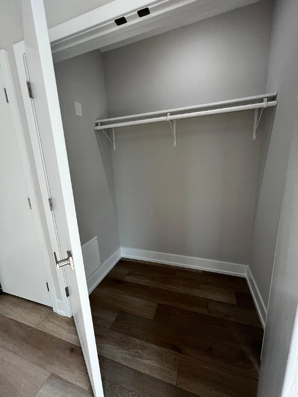 719 N 35th St #101 - Photo 5 of 17