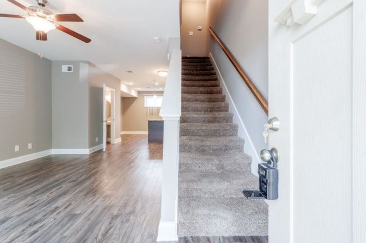 116 Hickory Grove - Photo 3 of 14