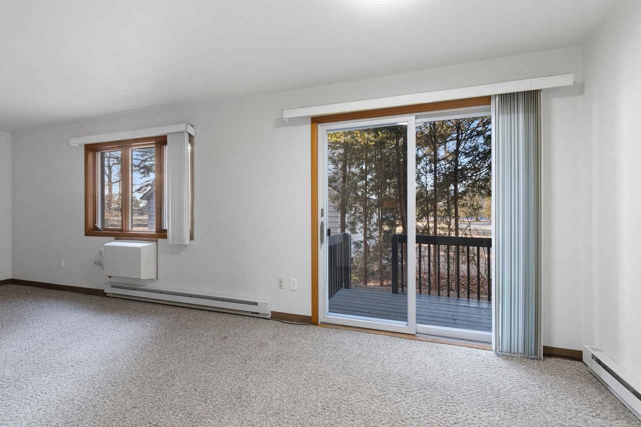 East Shore Apartments - Photo 6 of 14