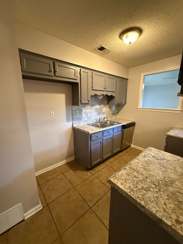 6565 Mallard Ridge Dr - Photo 3 of 17