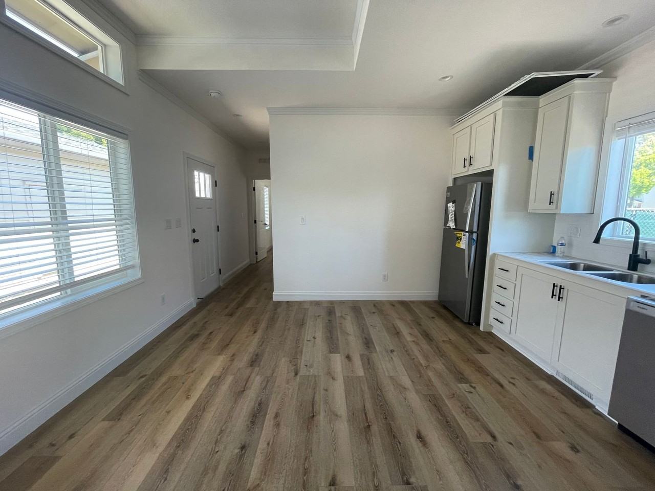 Bangalan Properties - Photo 3 of 6