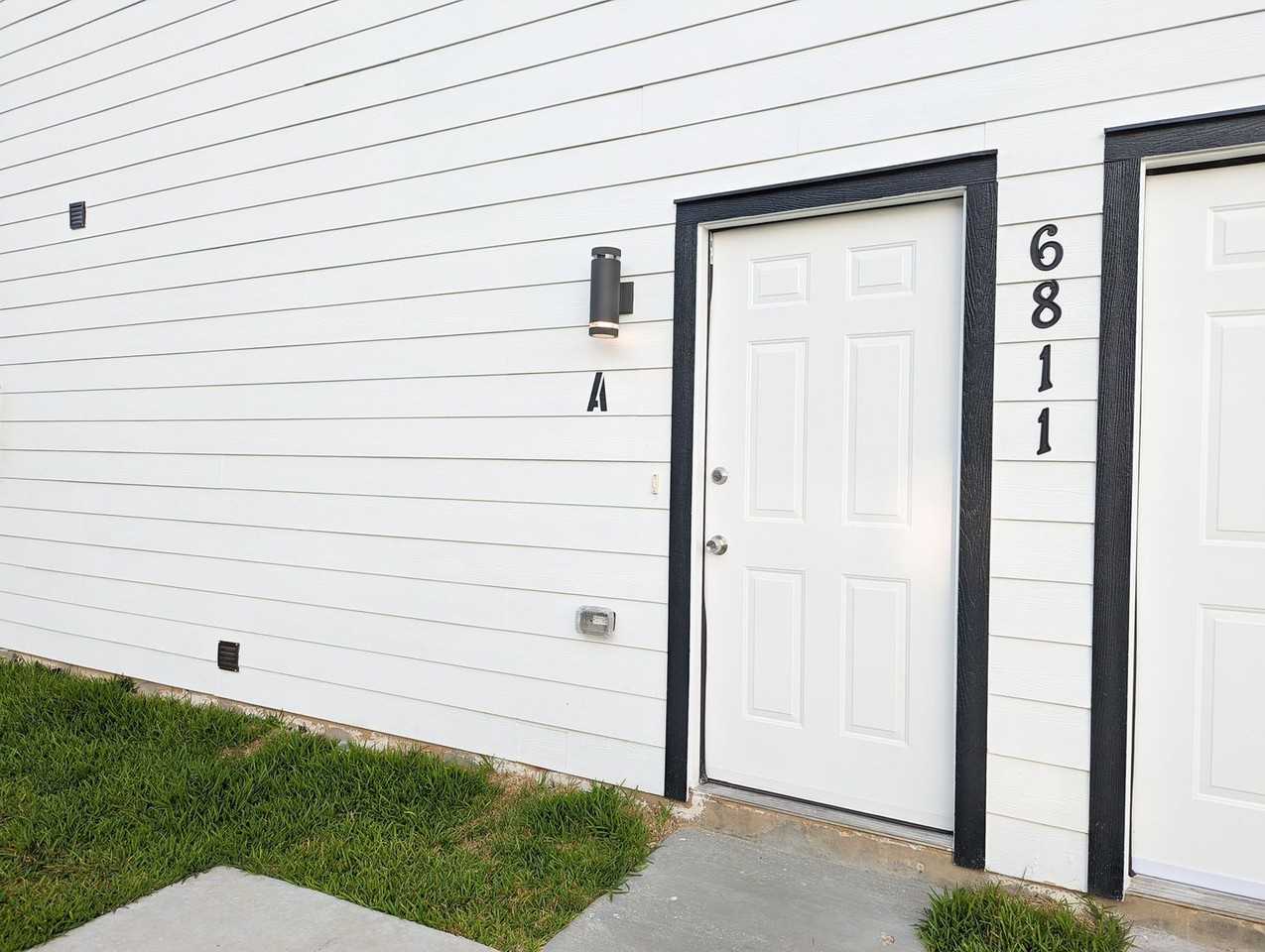 6811 Glass Street #A