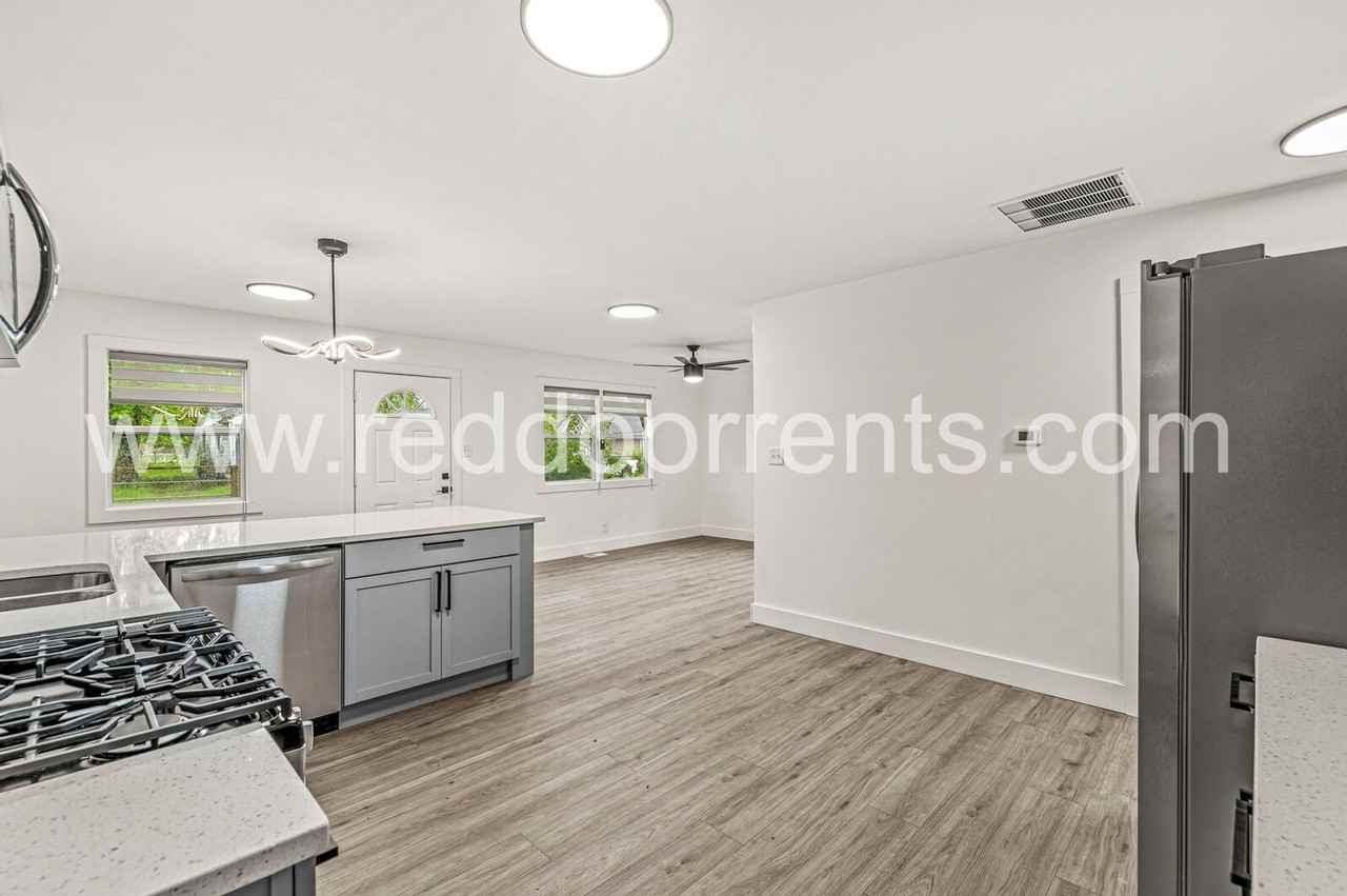 1254 Mcdougal St - Photo 6 of 31