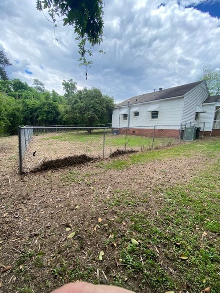 4329 Old Macon Rd - Photo 2 of 23