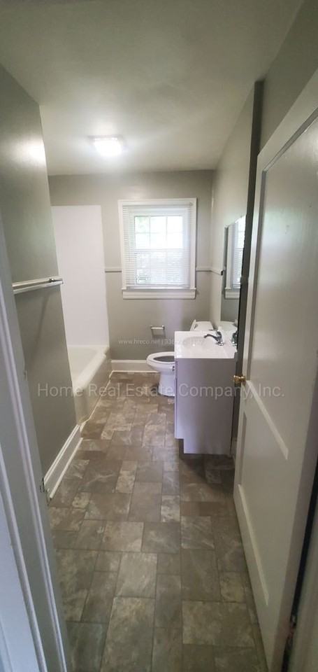 4010 Reich St - Photo 3 of 12