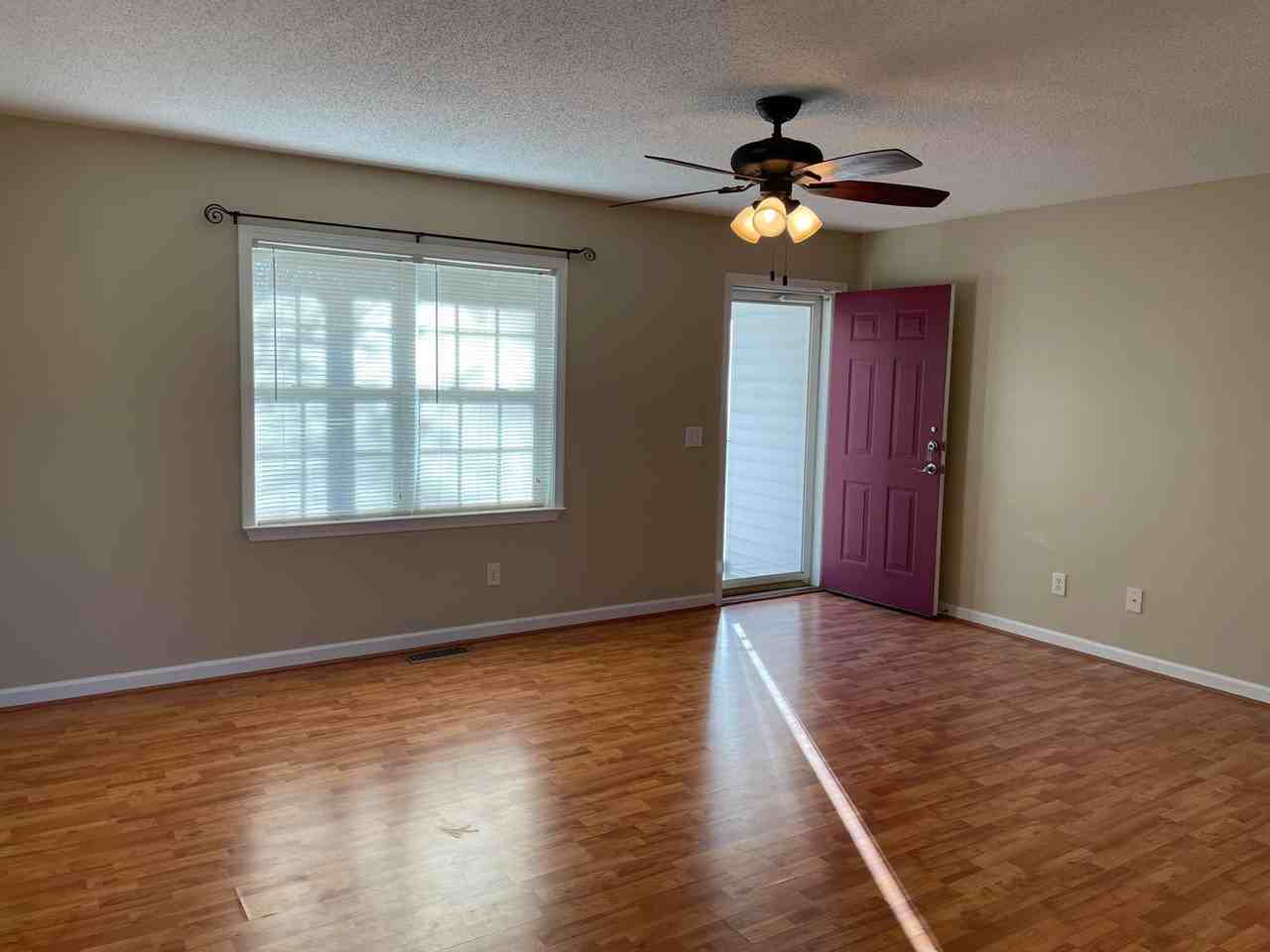 2497 Linnie Ct - Photo 2 of 24