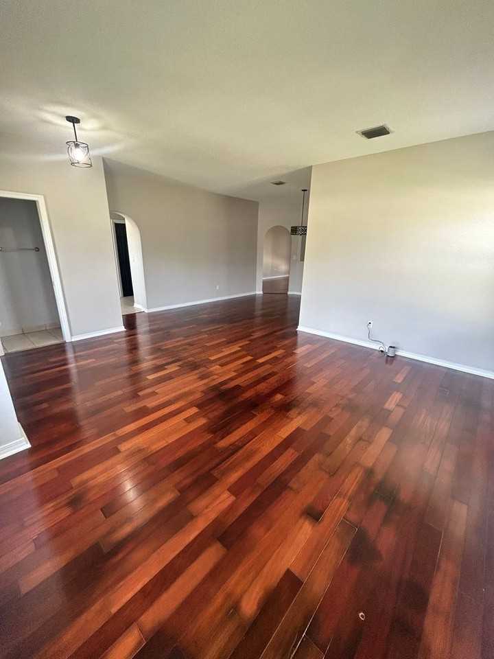 3474 Cherry Ridge Rd - Photo 2 of 31