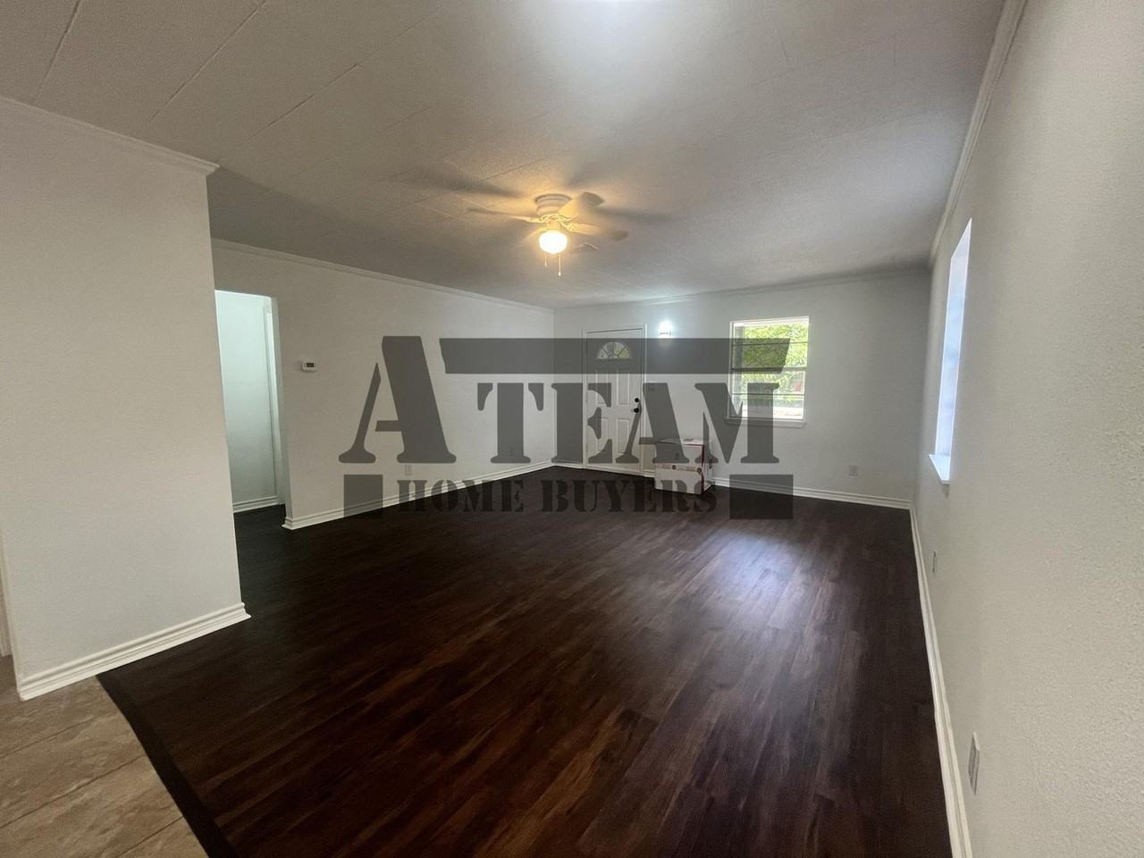 119 E Golden Oaks Dr - Photo 4 of 32