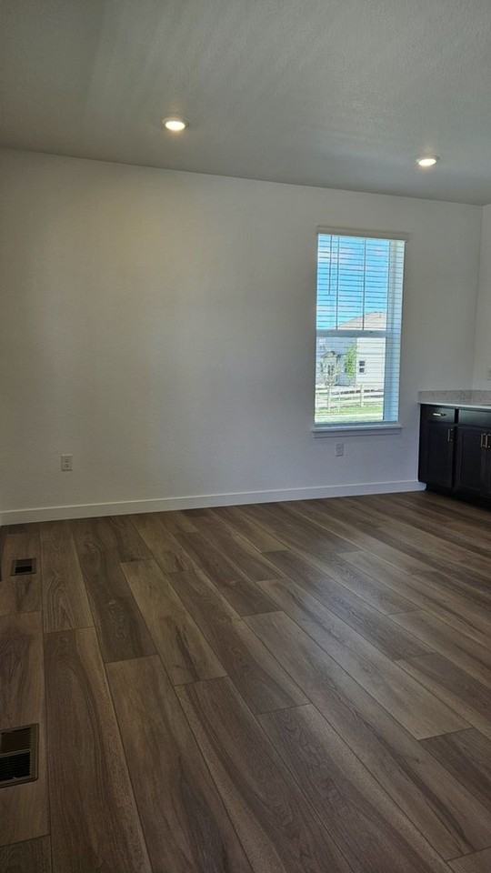 4664 Windmill Drive - Photo 6 of 13