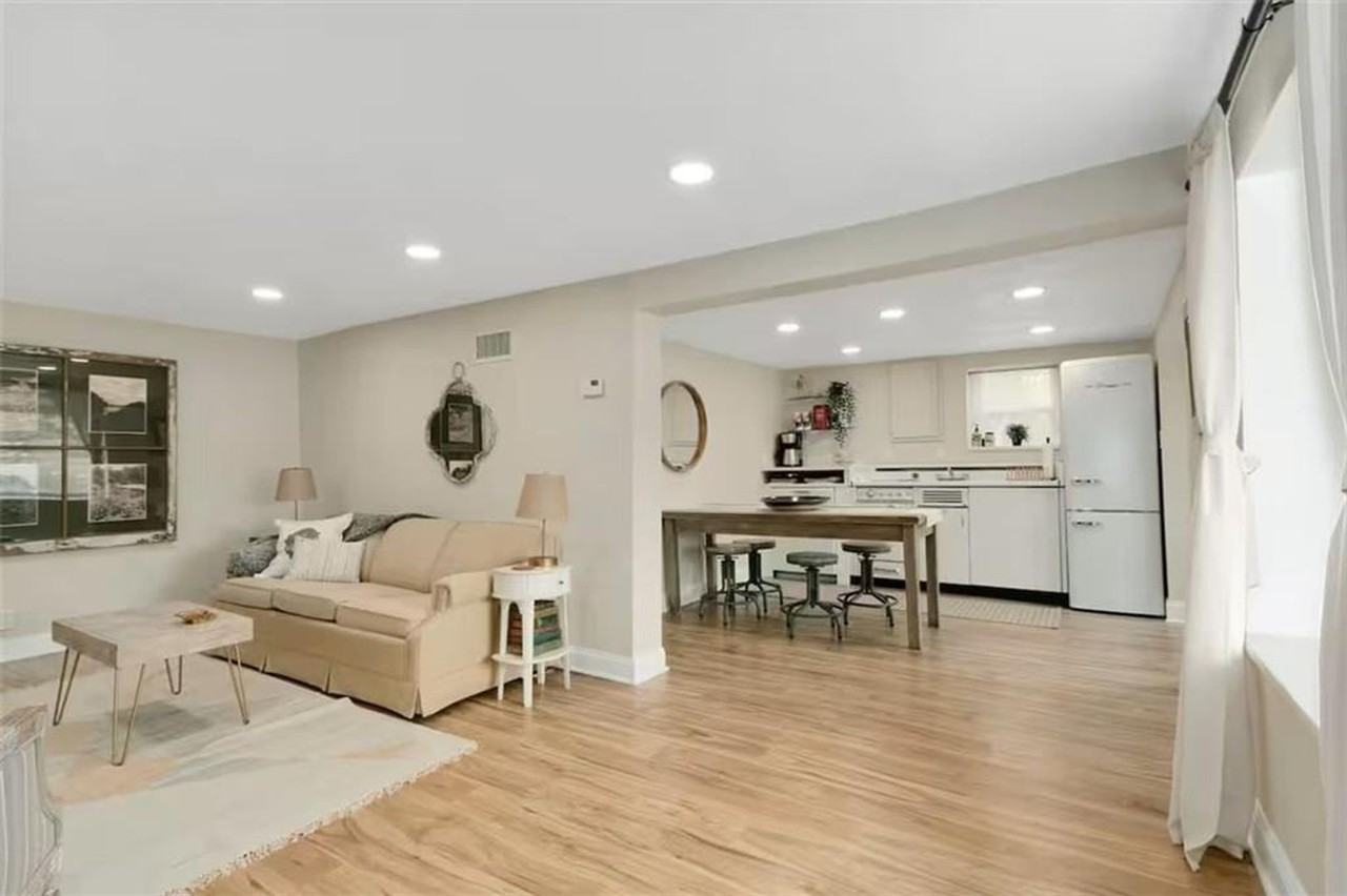 3327 Nw Edgewater Trl - Photo 3 of 18