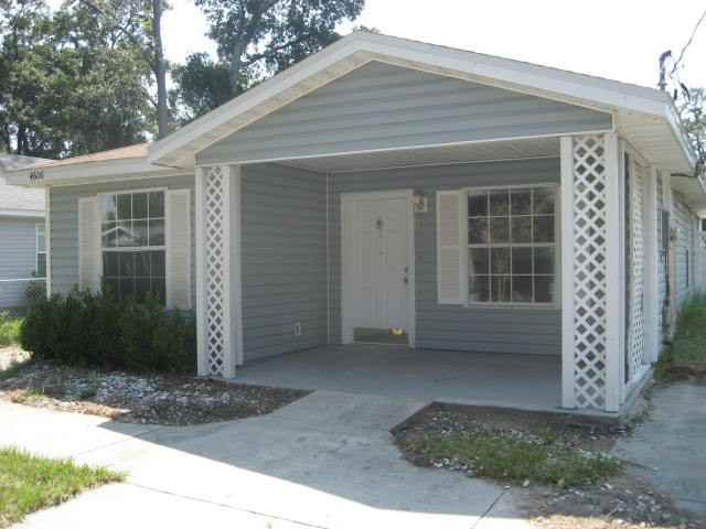 4606 Wood Ave #NA - Photo 2 of 4