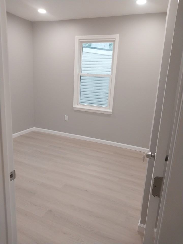 Chestnut Ave #2ndFL - Photo 7 of 14