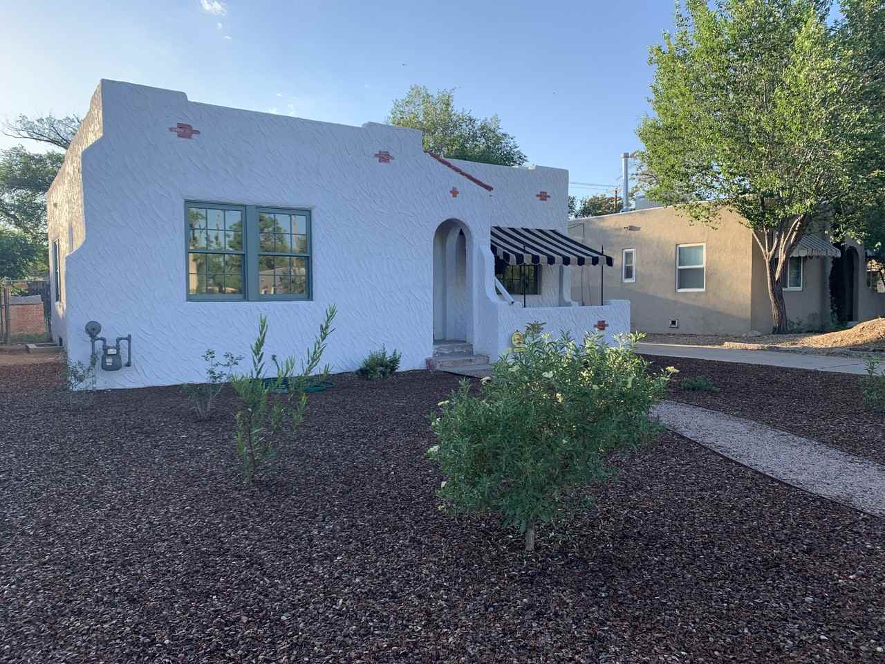 404 Carlisle Blvd Ne #NA - Photo 3 of 20