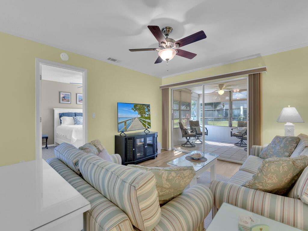 6815 Sandtrap Dr #117 - Photo 4 of 24