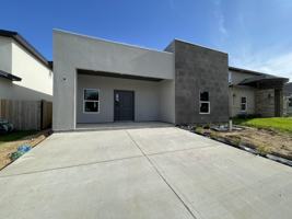 featured image of 5521 Conroe St