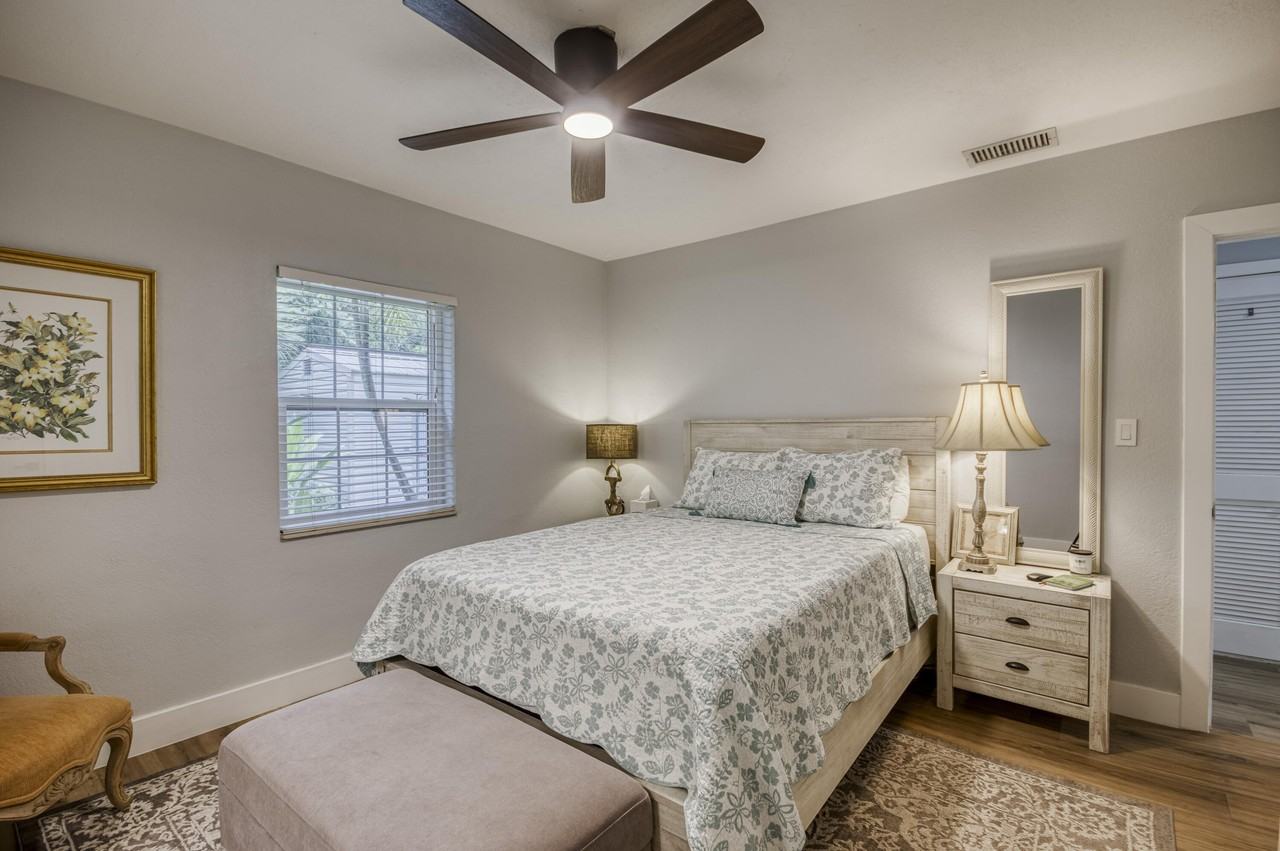 404 S Caloosahatchee Ave - Photo 7 of 43