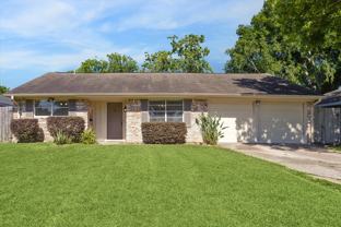 8010 Braeburn Valley Dr - Photo 1 of 1