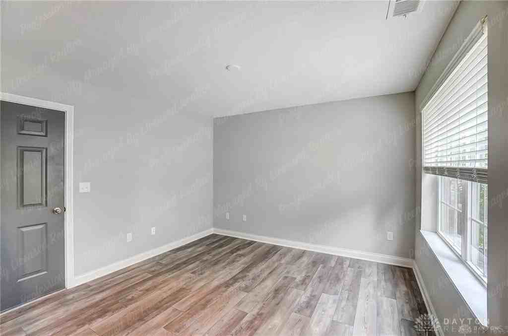 31 Mill Run Pl - Photo 4 of 39