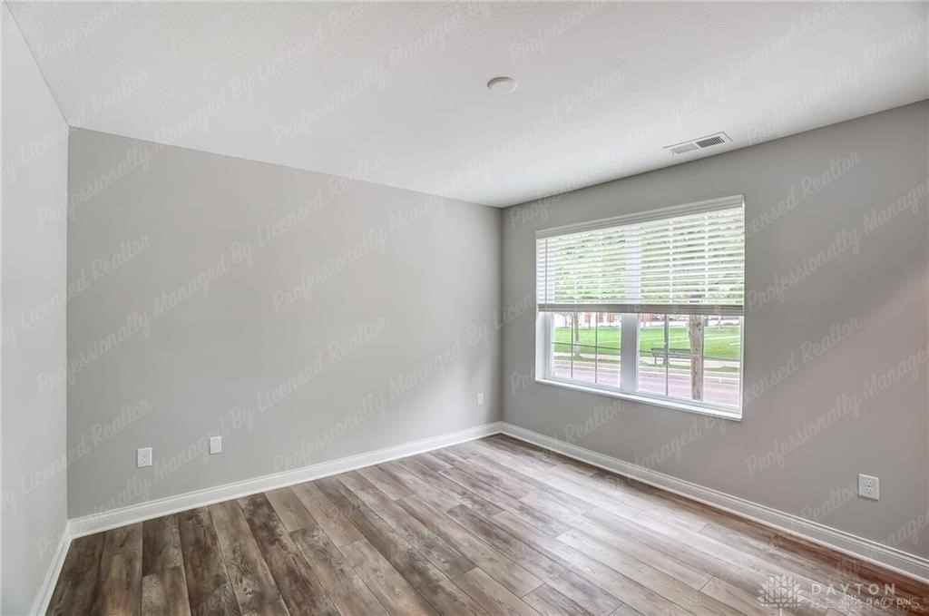 31 Mill Run Pl - Photo 5 of 39