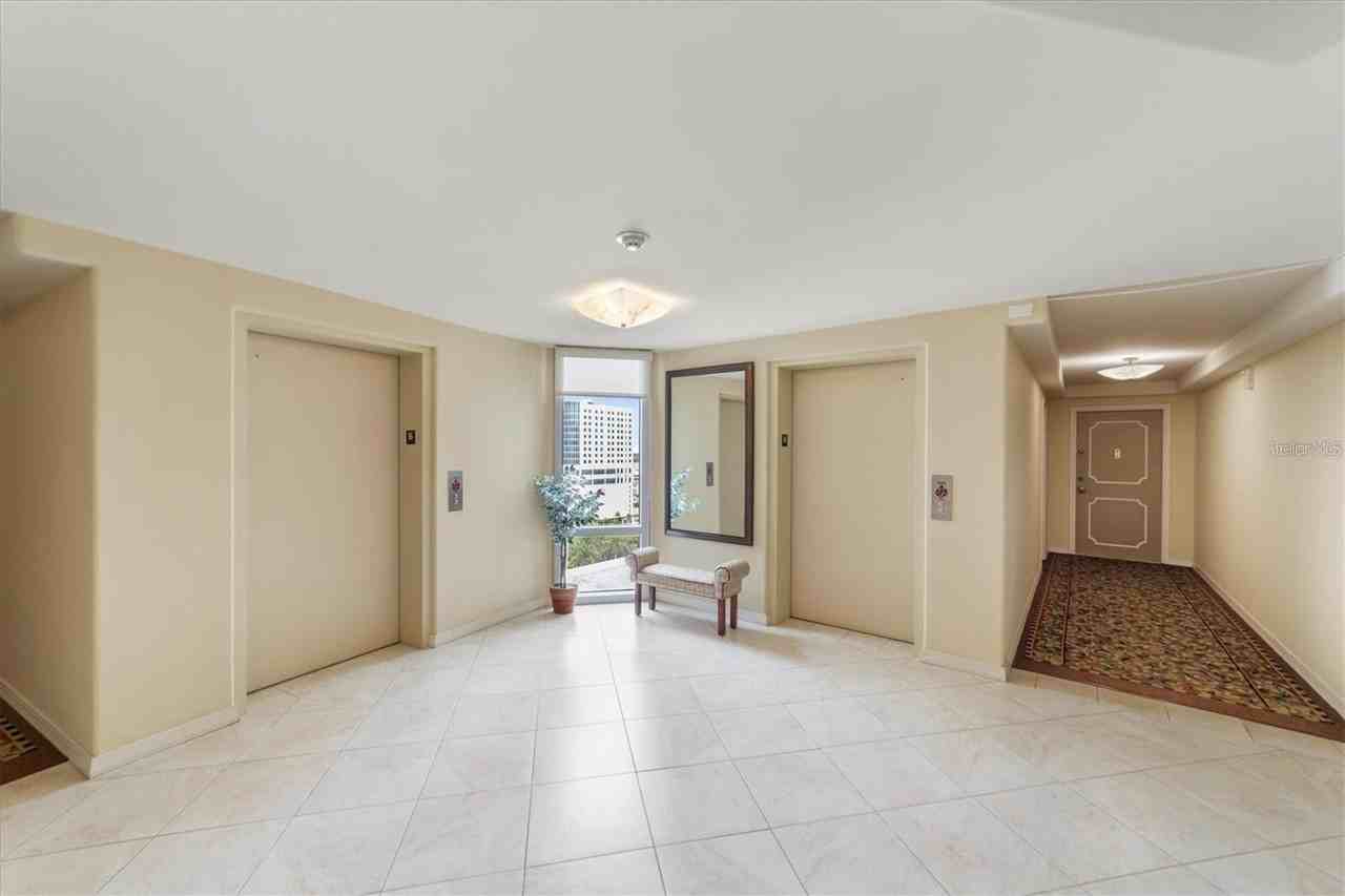 1111 N Gulfstream Ave #16C - Photo 3 of 44