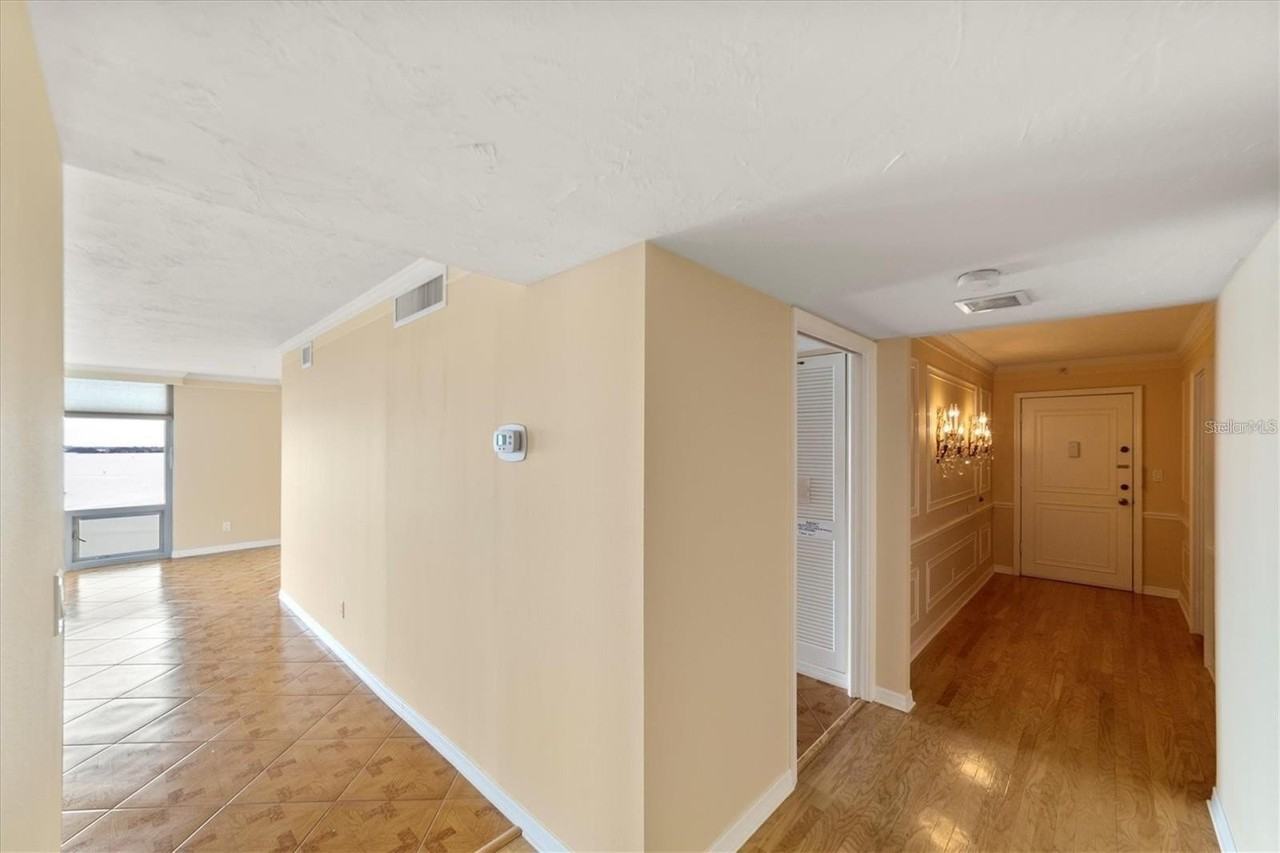 1111 N Gulfstream Ave #16C - Photo 5 of 44