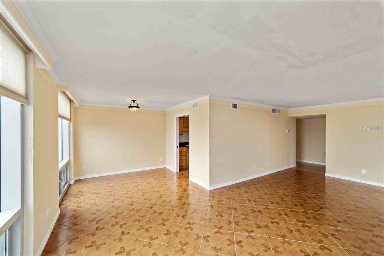 1111 N Gulfstream Ave #16C - Photo 6 of 44