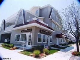 featured image of 1301 West Ave