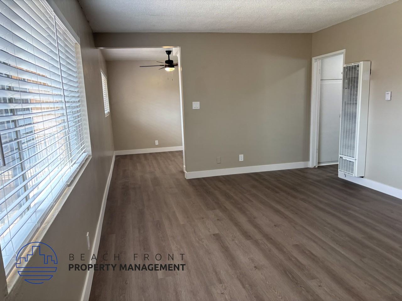 147 E. Wakefield Ave. - Photo 4 of 8