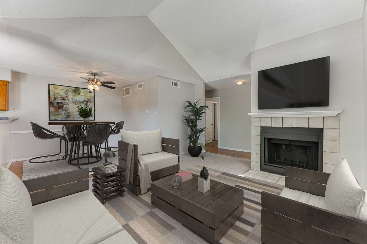 Bardin Oaks - Photo 2 of 50