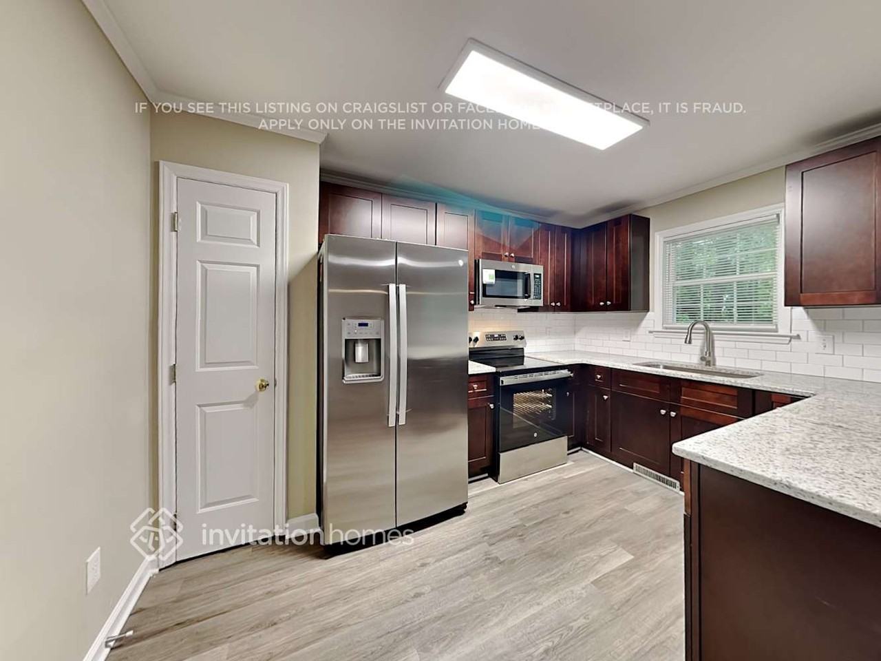 8637 Hobhouse Cir - Photo 6 of 19