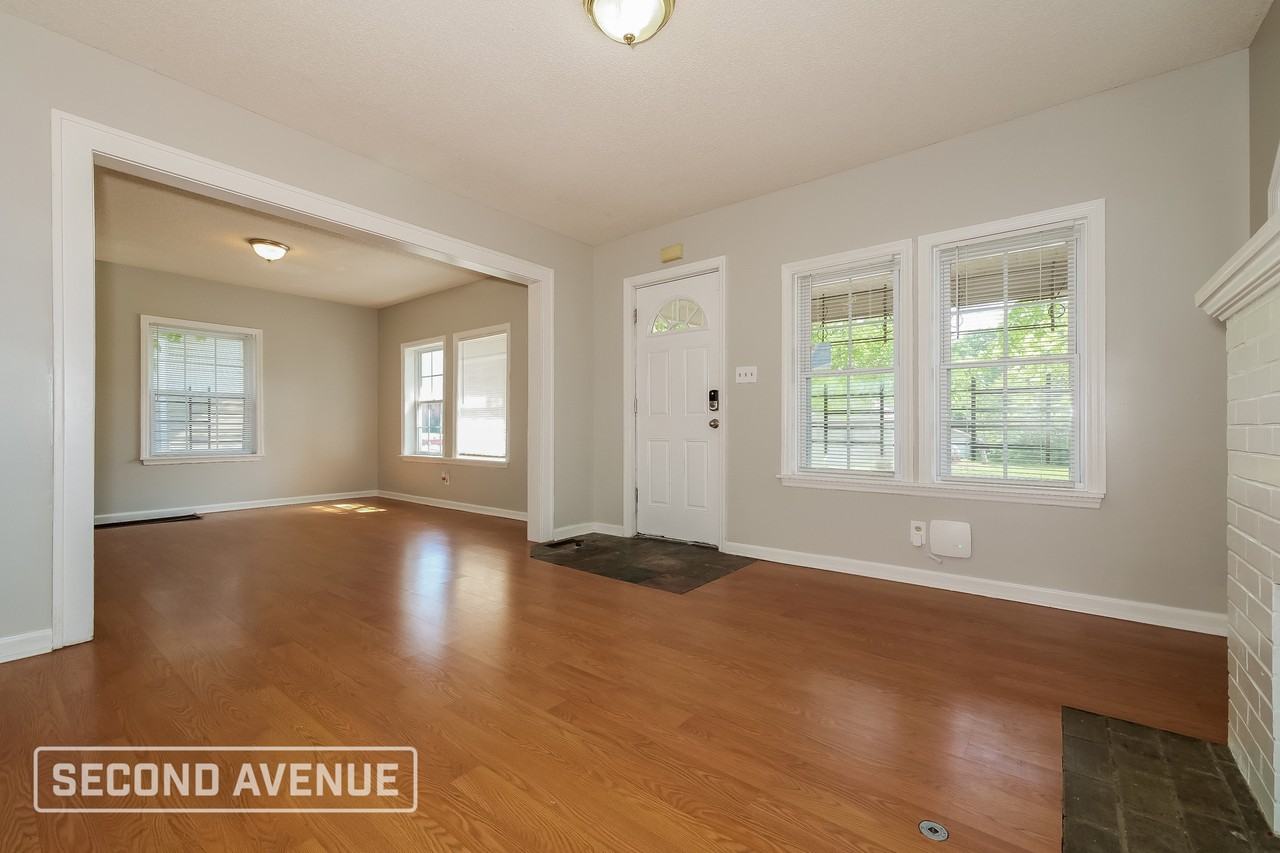 2314 Van Brunt Blvd - Photo 5 of 26