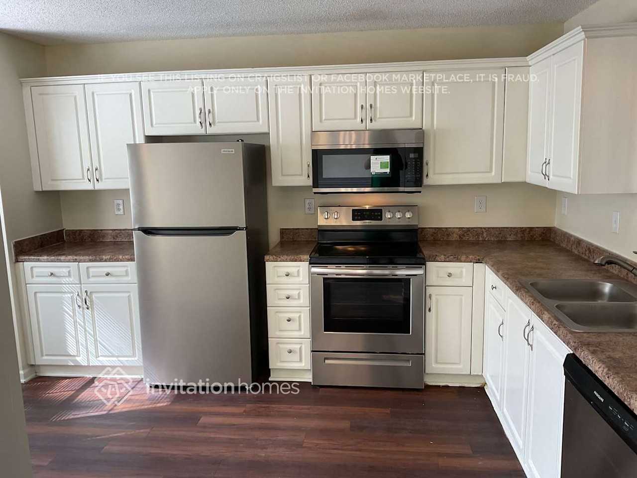 7135 Badenoch Ct - Photo 6 of 11